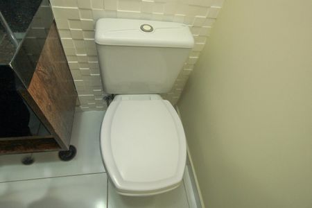 Casa à venda com 240m², 3 quartos e 4 vagasLavabo