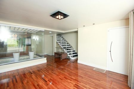 Sala de casa à venda com 3 quartos, 240m² em Jardim, Santo André