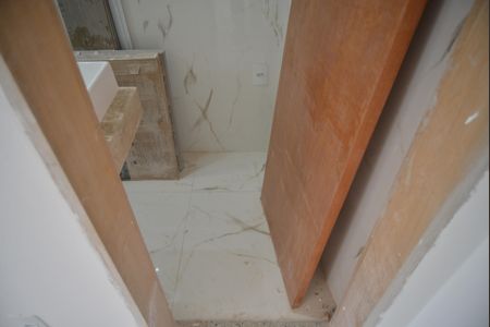 Casa à venda com 185m², 3 quartos e 4 vagasBanheiro da Suíte 3