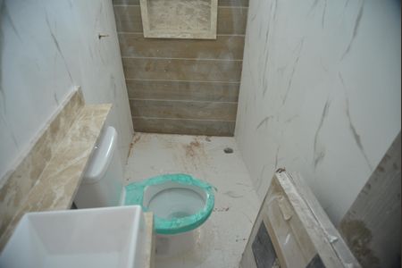 Casa à venda com 185m², 3 quartos e 4 vagasBanheiro da Suíte 3