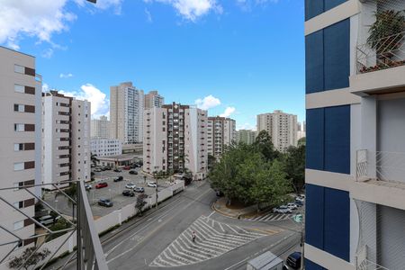 Apartamento para alugar com 60m², 2 quartos e 1 vaga Apartamento para alugar com 60m², 2 quartos e 1 vagaVista - Sacada