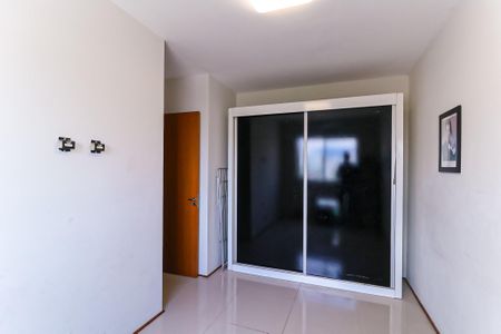 Apartamento à venda com 57m², 2 quartos e 1 vagaQuarto 2