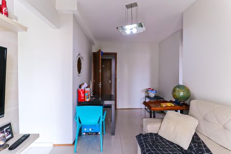 Apartamento à venda com 57m², 2 quartos e 1 vagaSala
