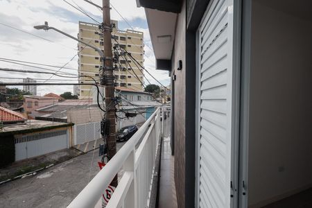 Apartamento para alugar com 38m², 2 quartos e sem vaga Apartamento para alugar com 38m², 2 quartos e sem vagaVaranda