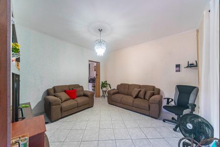 Casa à venda com 430m², 6 quartos e 2 vagas Casa à venda com 430m², 6 quartos e 2 vagasSala casa 2