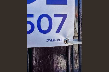 Casa à venda com 430m², 6 quartos e 2 vagas Casa à venda com 430m², 6 quartos e 2 vagasPlaca Instalada na Fachada