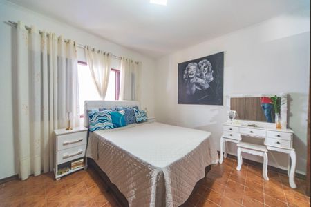 Casa à venda com 430m², 6 quartos e 2 vagasQuarto 2