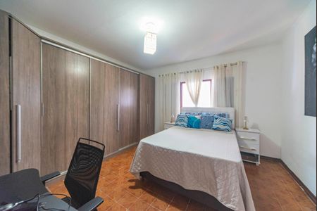 Casa à venda com 430m², 6 quartos e 2 vagasQuarto 2