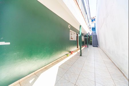 Casa à venda com 430m², 6 quartos e 2 vagas Casa à venda com 430m², 6 quartos e 2 vagasQuintal