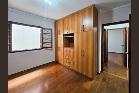Casa para alugar com 405m², 3 quartos e 5 vagasQuarto
