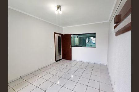 Casa para alugar com 405m², 3 quartos e 5 vagasSuíte 2
