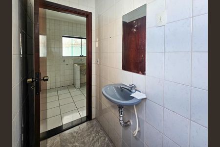 Casa para alugar com 405m², 3 quartos e 5 vagasBanheiro de Serviço