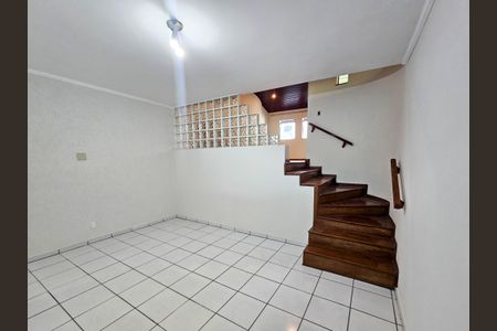 Casa para alugar com 405m², 3 quartos e 5 vagasSuíte 2
