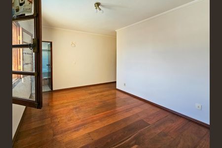 Casa para alugar com 405m², 3 quartos e 5 vagasSuíte
