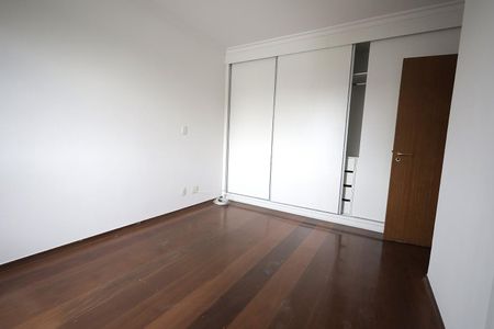 Apartamento para alugar com 130m², 3 quartos e 2 vagasQuarto Suíte 1