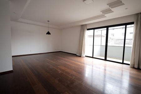 Sala de apartamento para alugar com 3 quartos, 130m² em Vila Assunção, Santo André
