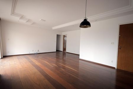 Sala de apartamento para alugar com 3 quartos, 130m² em Vila Assunção, Santo André