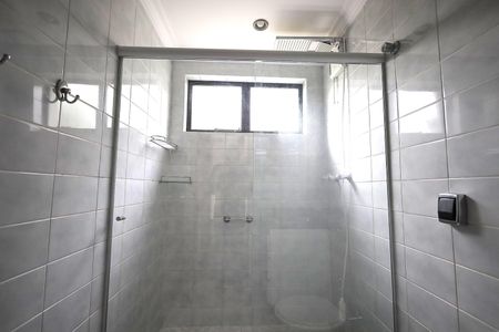Apartamento para alugar com 130m², 3 quartos e 2 vagasBanheiro 3
