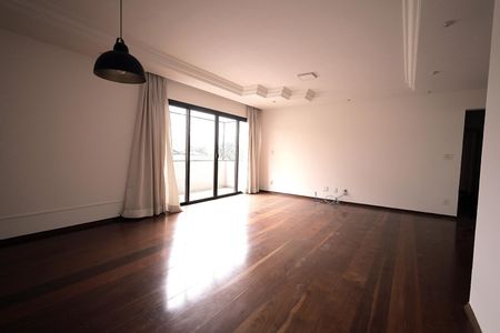 Apartamento para alugar com 130m², 3 quartos e 2 vagasSala