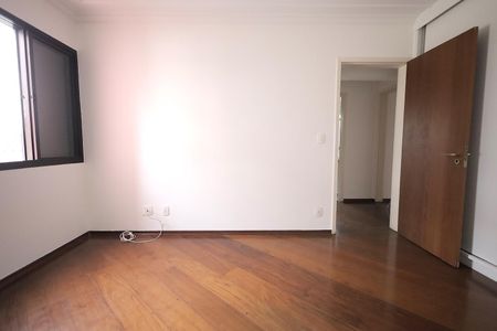 Apartamento para alugar com 130m², 3 quartos e 2 vagasQuarto 3