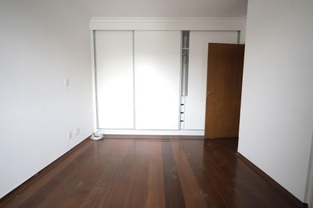 Apartamento para alugar com 130m², 3 quartos e 2 vagasQuarto Suíte 1