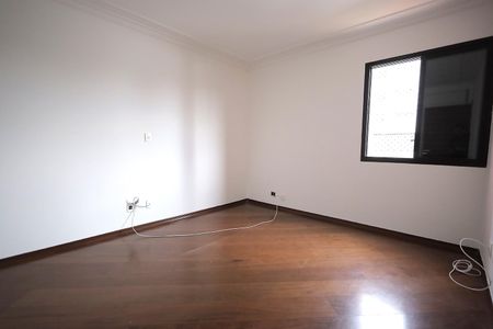 Apartamento para alugar com 130m², 3 quartos e 2 vagasQuarto 3