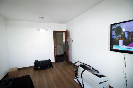 Sala de apartamento para alugar com 3 quartos, 74m² em Irajá, Rio de Janeiro