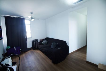 Sala de apartamento para alugar com 3 quartos, 74m² em Irajá, Rio de Janeiro