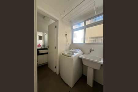 Apartamento para alugar com 95m², 2 quartos e 1 vagaÁrea de serviço