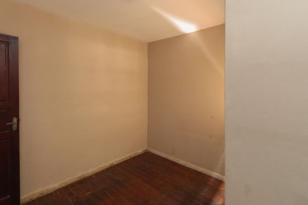Quarto 1 de casa para alugar com 2 quartos, 90m² em Vila Sabrina, São Paulo