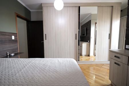 Casa à venda com 277m², 3 quartos e 6 vagasQuarto Suíte 3