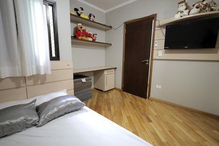 Casa à venda com 277m², 3 quartos e 6 vagasQuarto Suíte 2