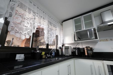 Casa à venda com 277m², 3 quartos e 6 vagasCozinha