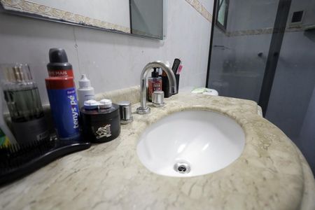 Casa à venda com 277m², 3 quartos e 6 vagasBanheiro Quarto Suíte 1