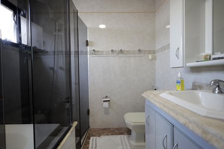 Casa à venda com 277m², 3 quartos e 6 vagasBanheiro Quarto Suíte 3