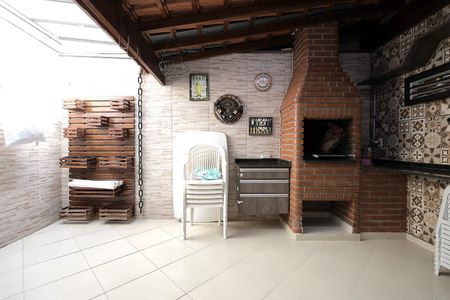 Casa à venda com 277m², 3 quartos e 6 vagasChurrasqueira