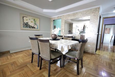Casa à venda com 277m², 3 quartos e 6 vagasSala de Jantar
