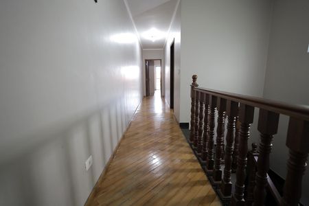 Casa à venda com 277m², 3 quartos e 6 vagasCorredor