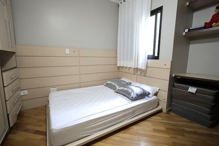 Casa à venda com 277m², 3 quartos e 6 vagasQuarto Suíte 2