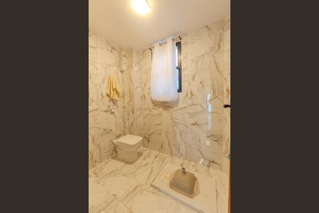 Apartamento à venda com 133m², 2 quartos e sem vagaBanheiro 1