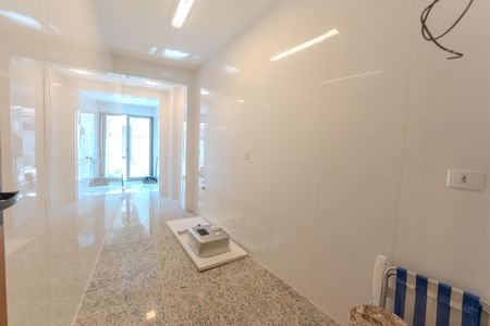 Apartamento à venda com 133m², 2 quartos e sem vagaCozinha