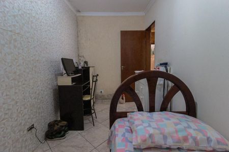 Casa para alugar com 1000m², 3 quartos e sem vaga Casa para alugar com 1000m², 3 quartos e sem vagaQuarto 2