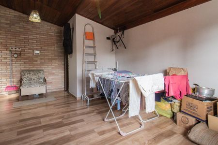 Casa para alugar com 1000m², 3 quartos e sem vaga Casa para alugar com 1000m², 3 quartos e sem vagaQuarto Suíte