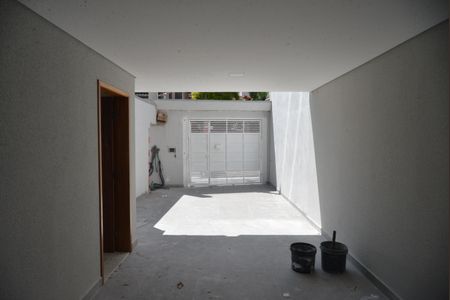 Casa à venda com 140m², 2 quartos e 3 vagasGaragem