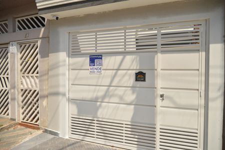 Casa à venda com 140m², 2 quartos e 3 vagasPlaca