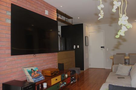 Apartamento à venda com 67m², 2 quartos e 1 vagaSala