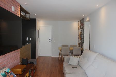 Apartamento à venda com 67m², 2 quartos e 1 vagaSala