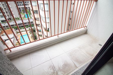 Studio à venda com 26m², 1 quarto e sem vaga Studio à venda com 26m², 1 quarto e sem vagaTerraço