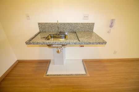 Cozinha de kitnet/studio à venda com 1 quarto, 27m² em Jardim das Acacias, São Paulo