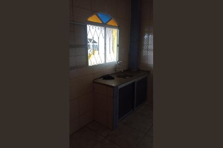 Cozinha de casa para alugar com 1 quarto, 25m² em Alcantara, São Gonçalo